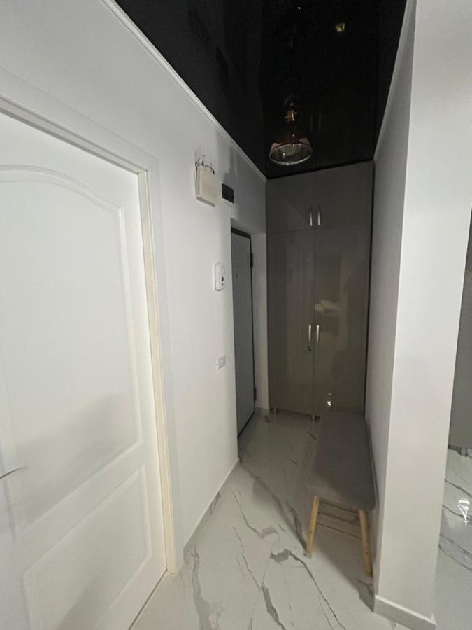 Oba Apartment 26 Navodari Exterior photo